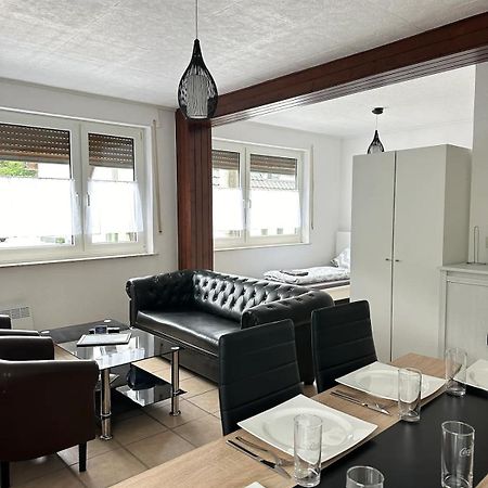 Holiday Apartment אדנאו מראה חיצוני תמונה
