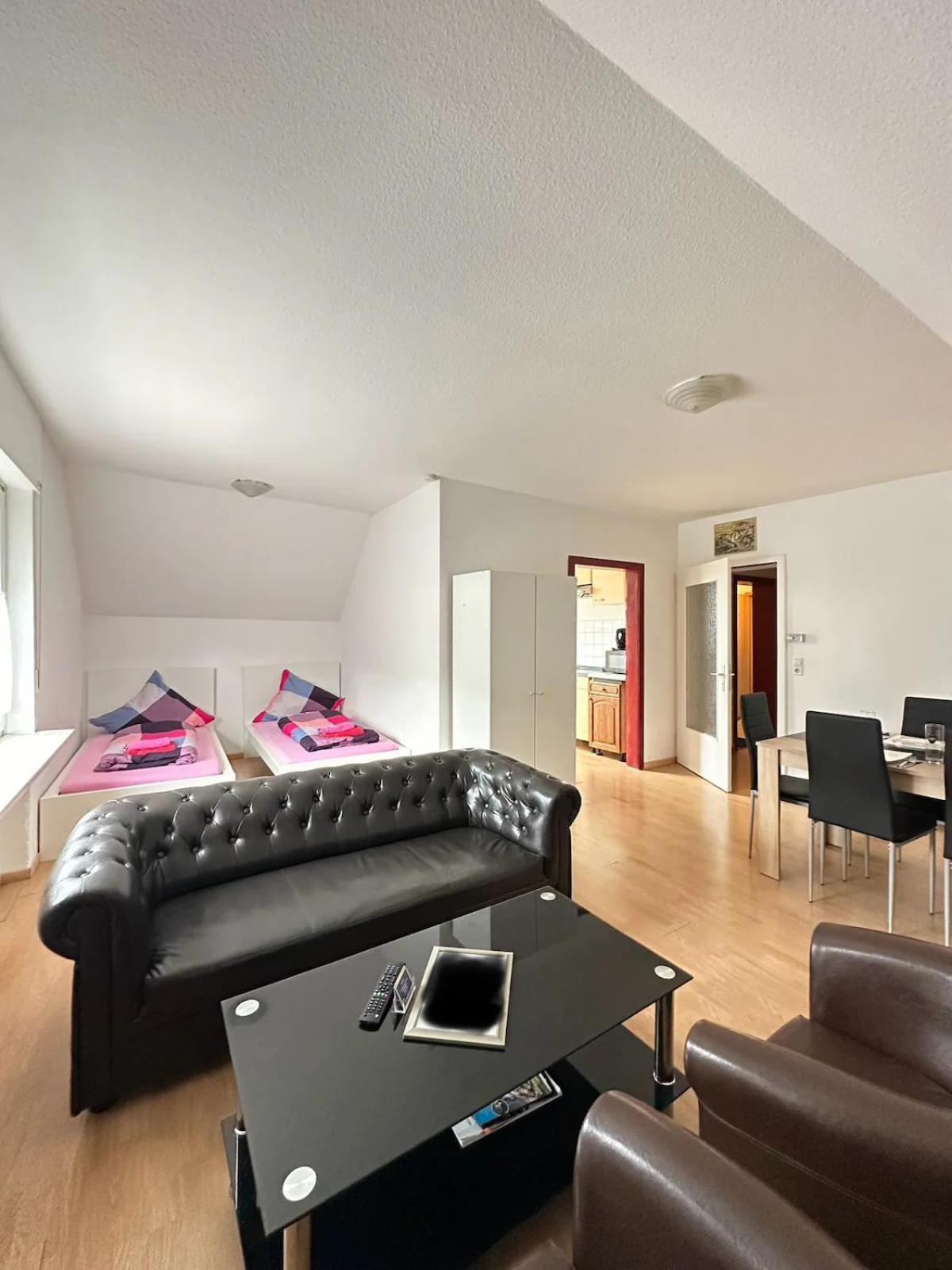 Holiday Apartment אדנאו מראה חיצוני תמונה